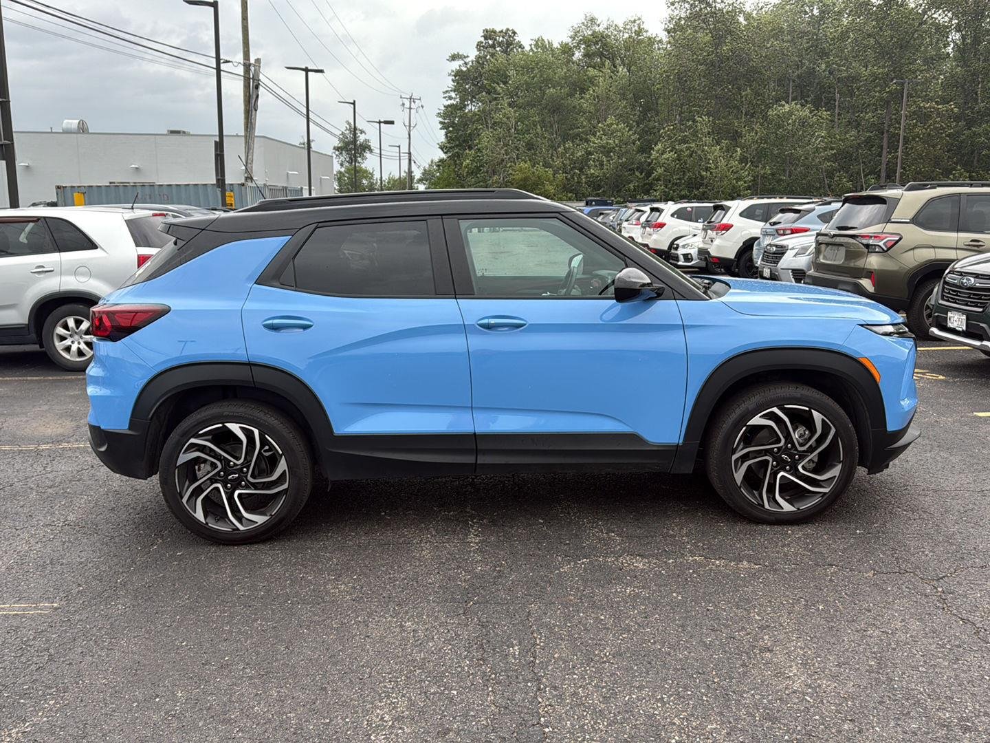 Used 2024 Fountain Blue Chevrolet RS image 2