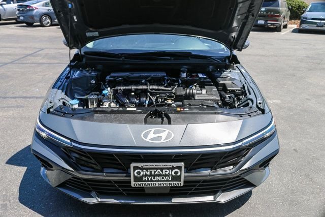 Certified Used 2025 Gray Hyundai Limited image 30