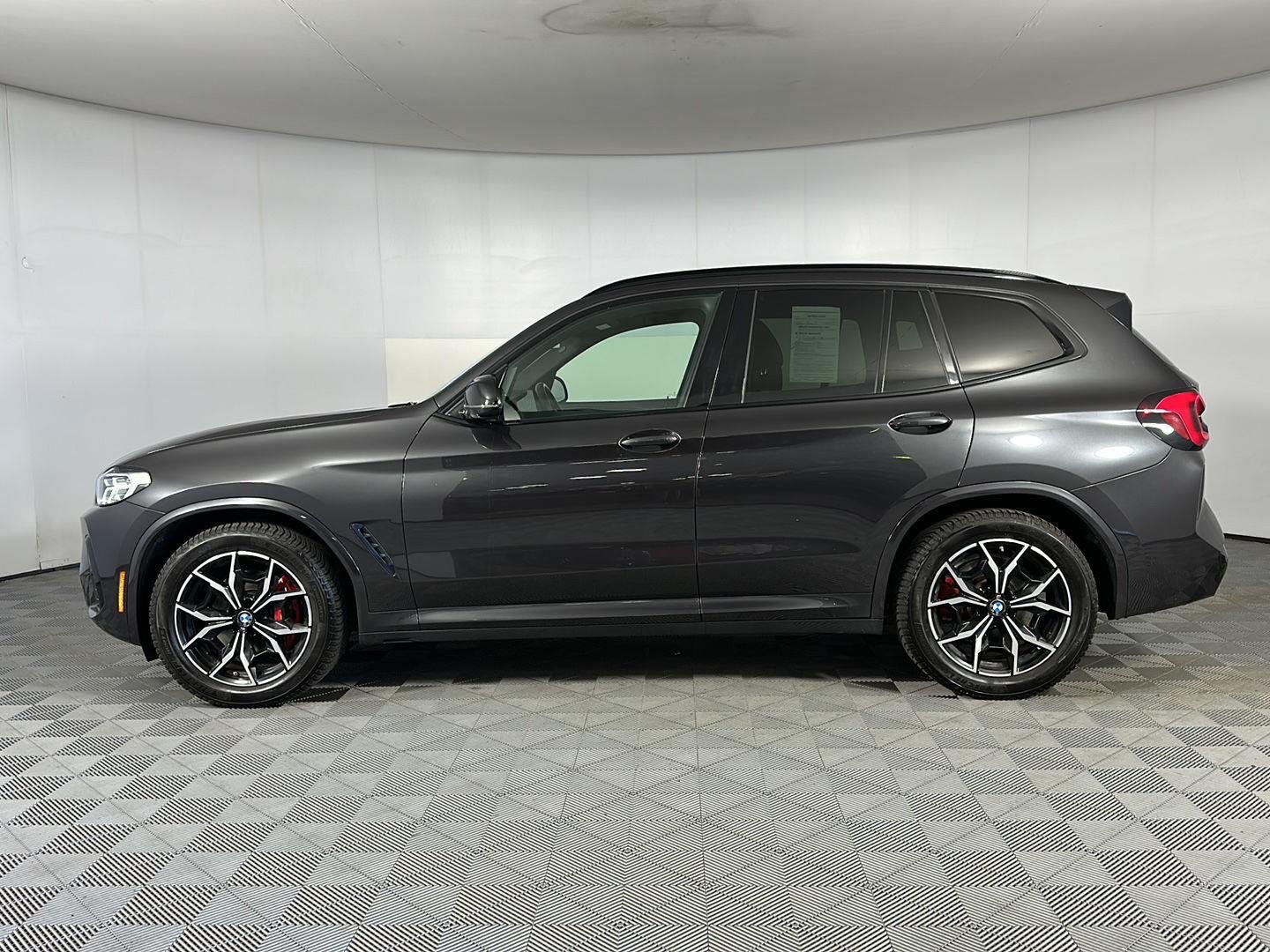 Used 2022 Dark Graphite Metallic BMW M40i image 6