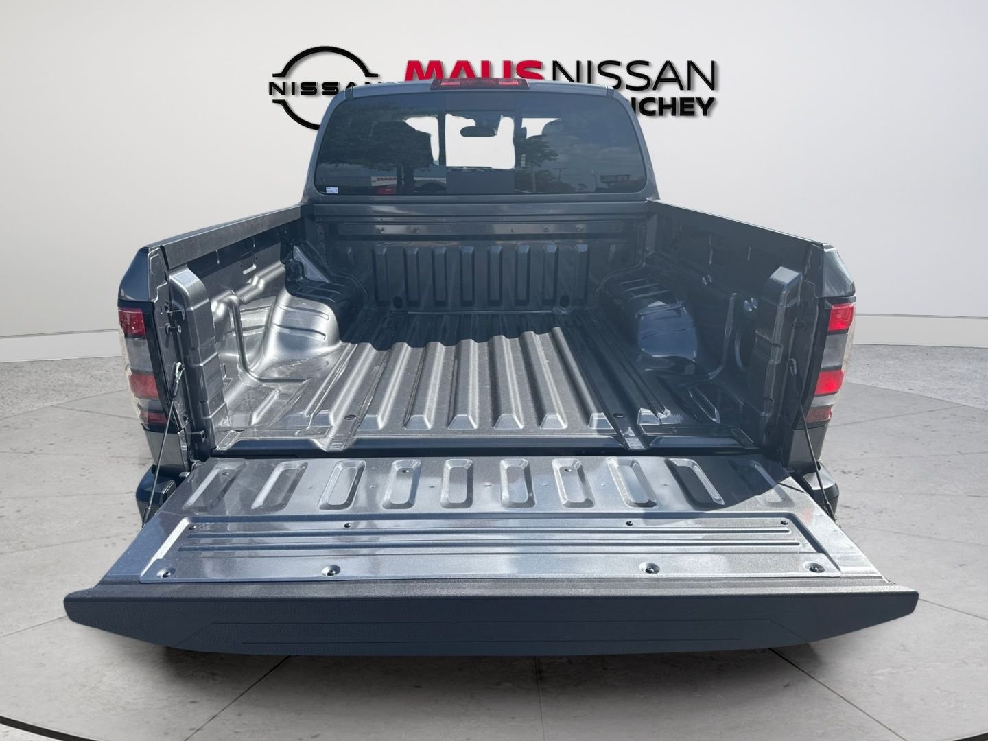 New 2026 Gray Nissan S image 15