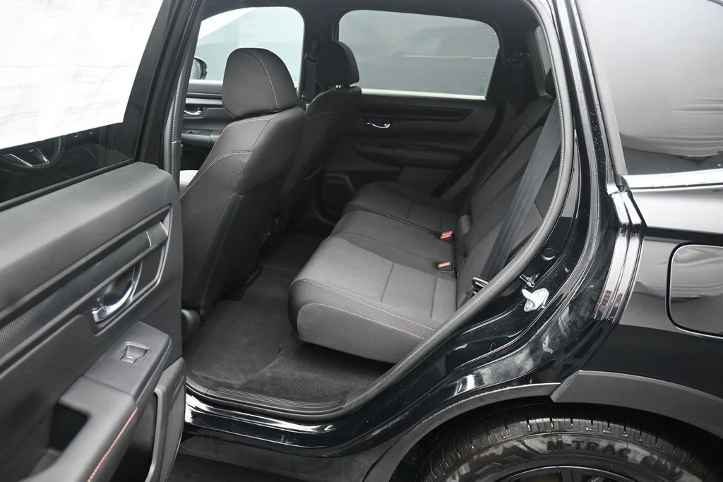 Used 2024  Honda Sport image 21