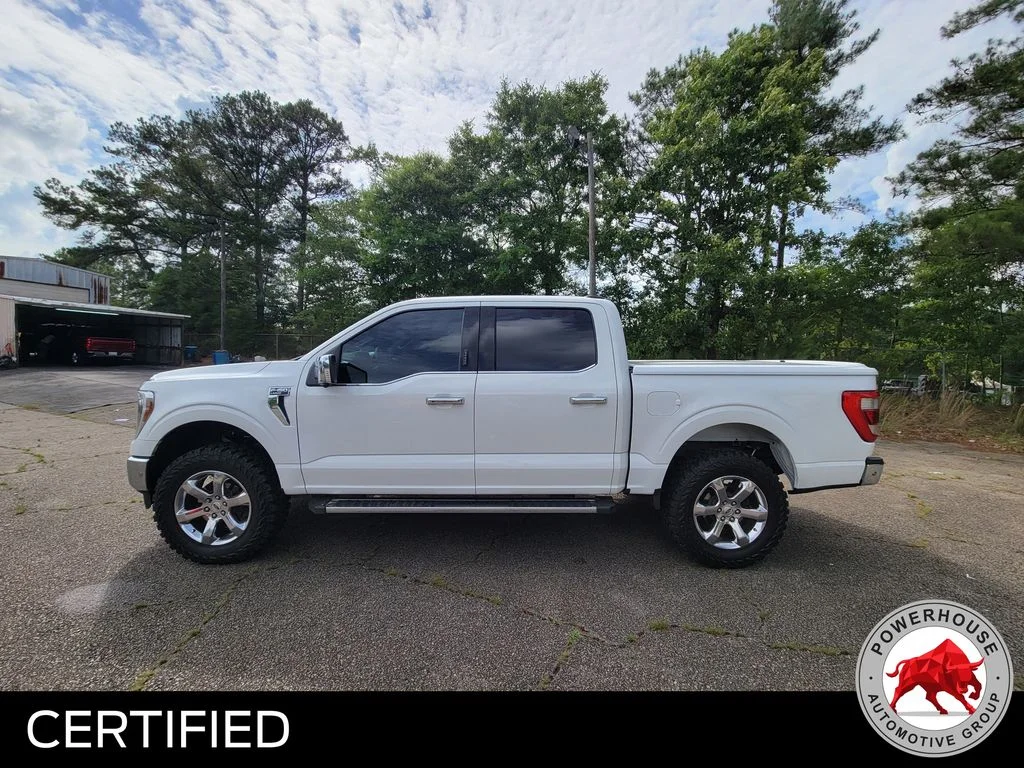 Used 2021 White Ford Lariat image 3