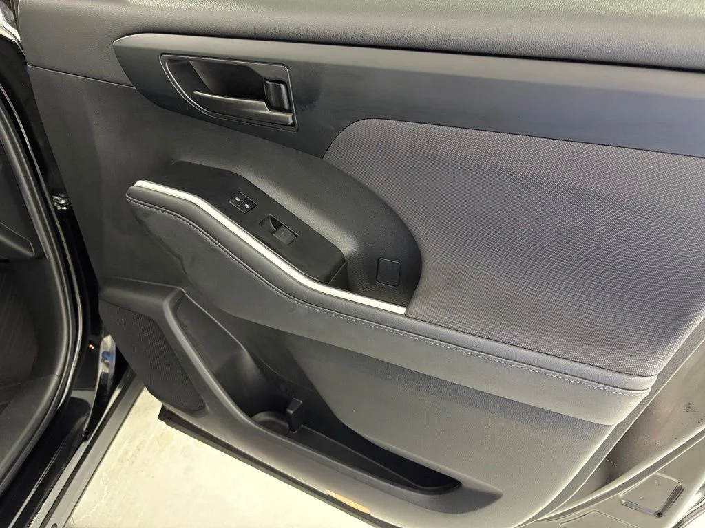Used 2023 Black Toyota L image 40