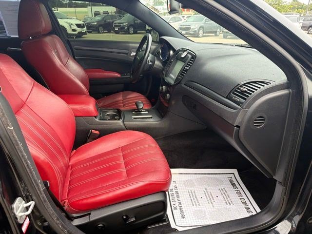 Used 2013 Phantom Black Tri-Coat Pearl Chrysler 300S image 20