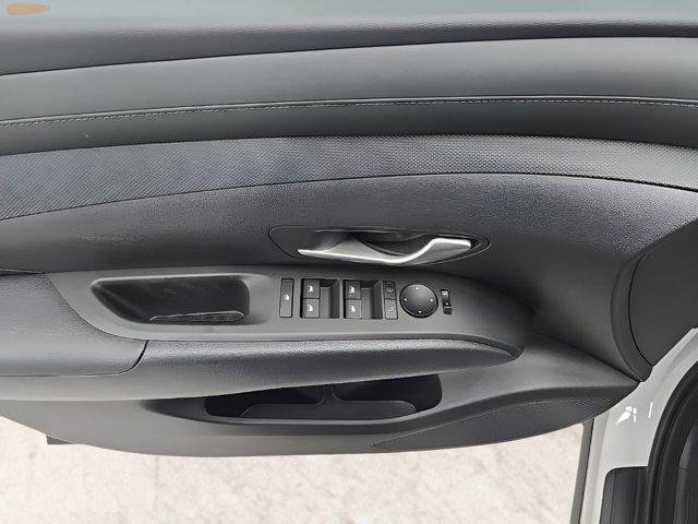 New 2026 White Hyundai SEL AWD image 10