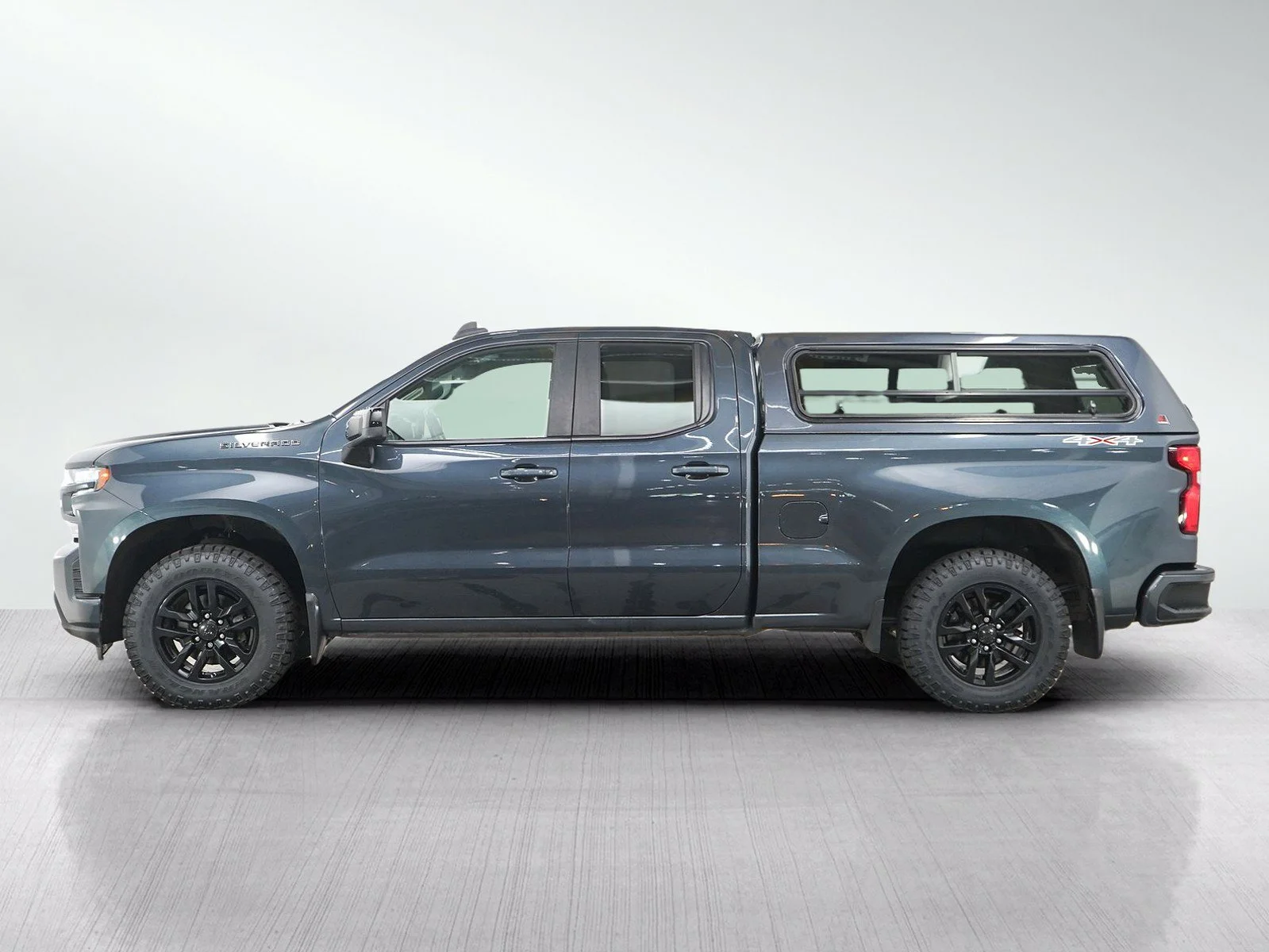 Used 2021 Chevrolet Silverado 1500 RST with VIN 1GCRYEED9MZ104481 for sale in Bloomington, Minnesota