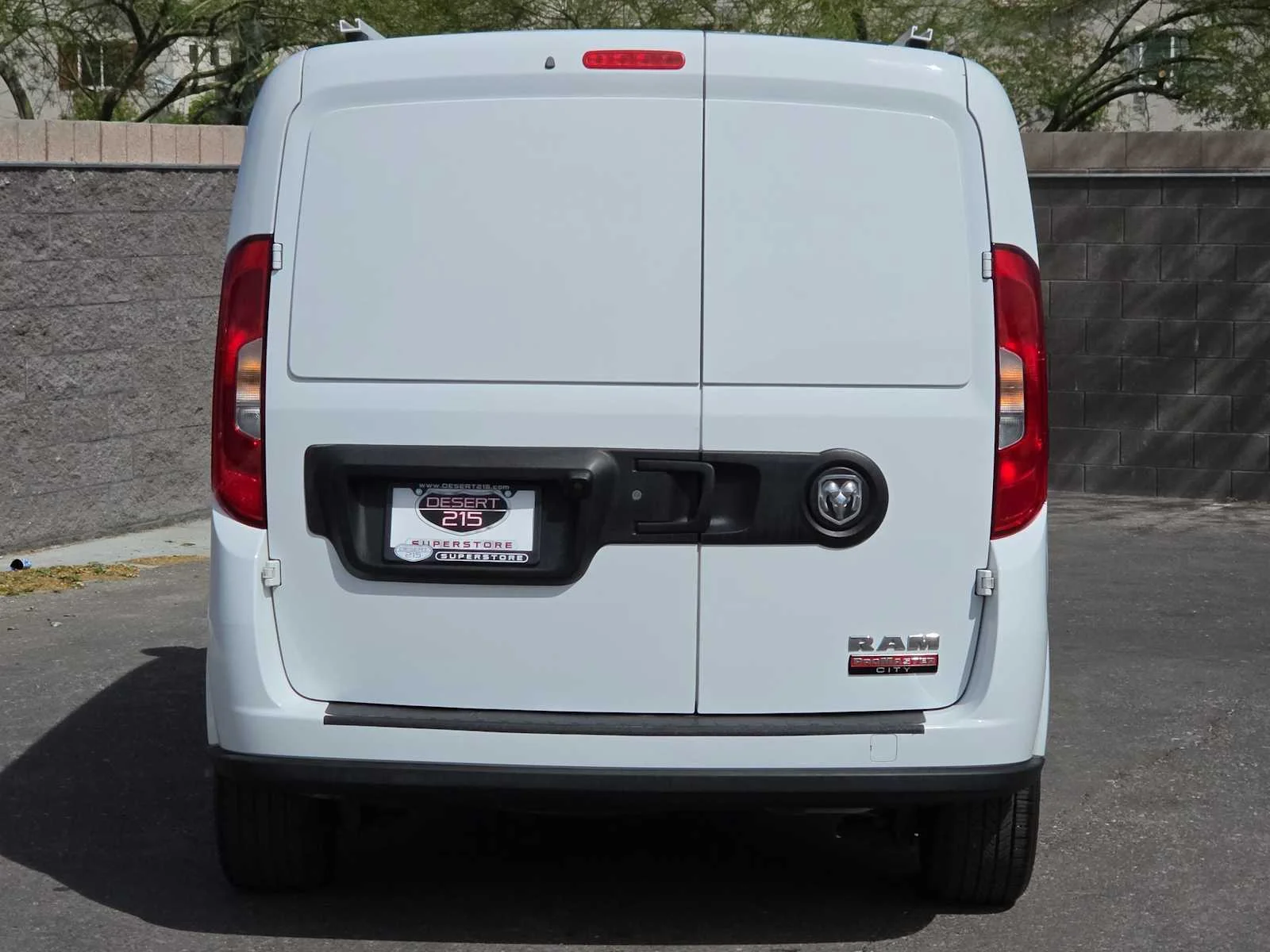 Used 2022 Bright White Ram Tradesman image 8