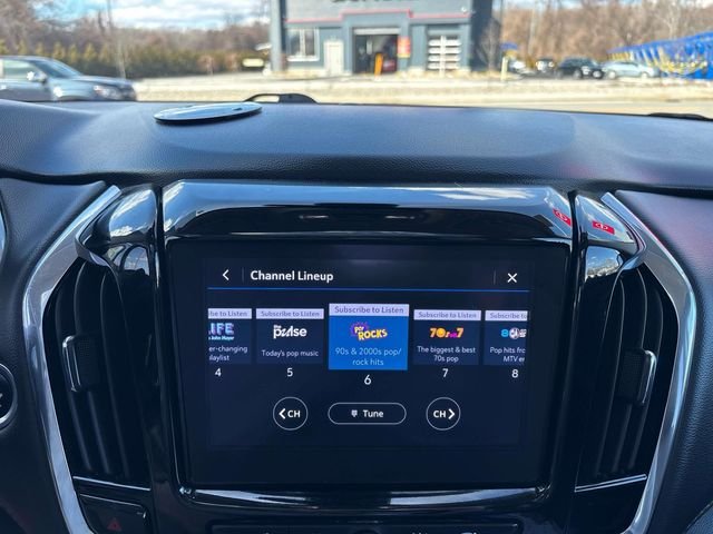Used 2020 Black Chevrolet Premier image 28