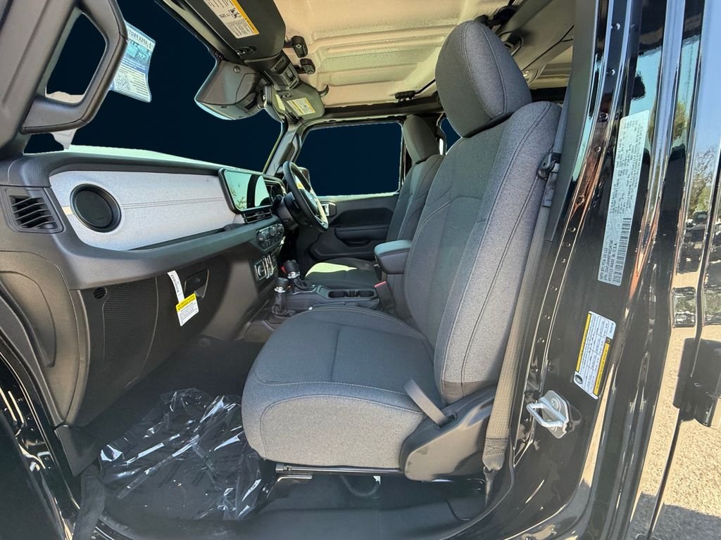 New 2026 Black Clearcoat Jeep Sport RHD image 10