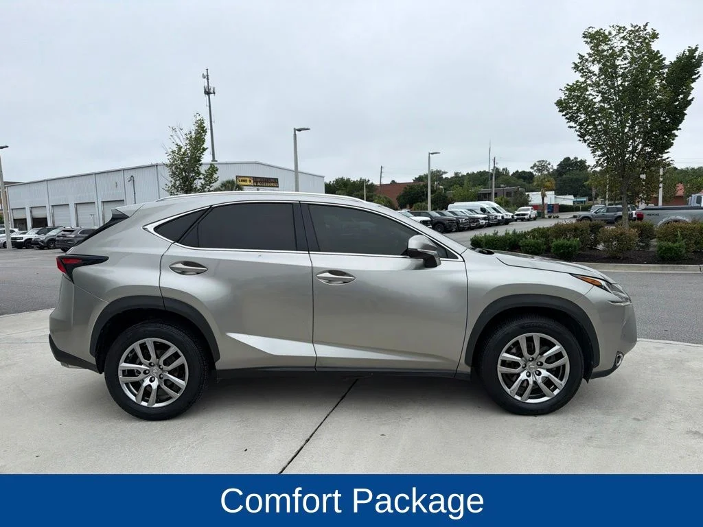 Used 2015 Atomic Silver Lexus 200t image 11
