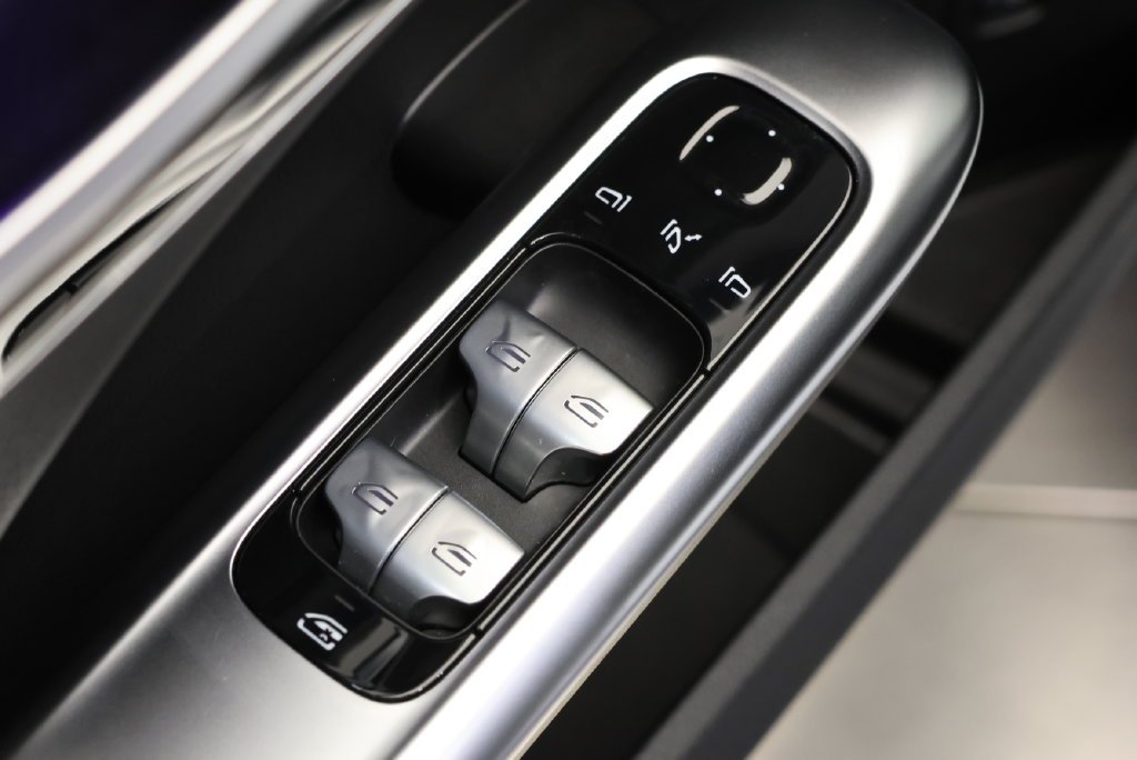Certified Used 2024  Mercedes-Benz C 300 image 33