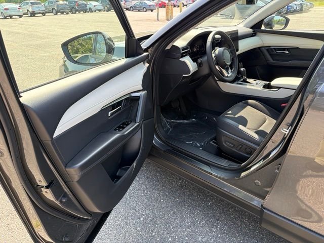 New 2026 Machine Gray Metallic Mazda 2.5 S Preferred AWD image 10