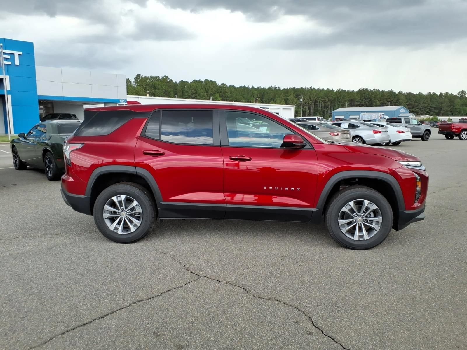 2026 Chevrolet Equinox LT - Photo 6