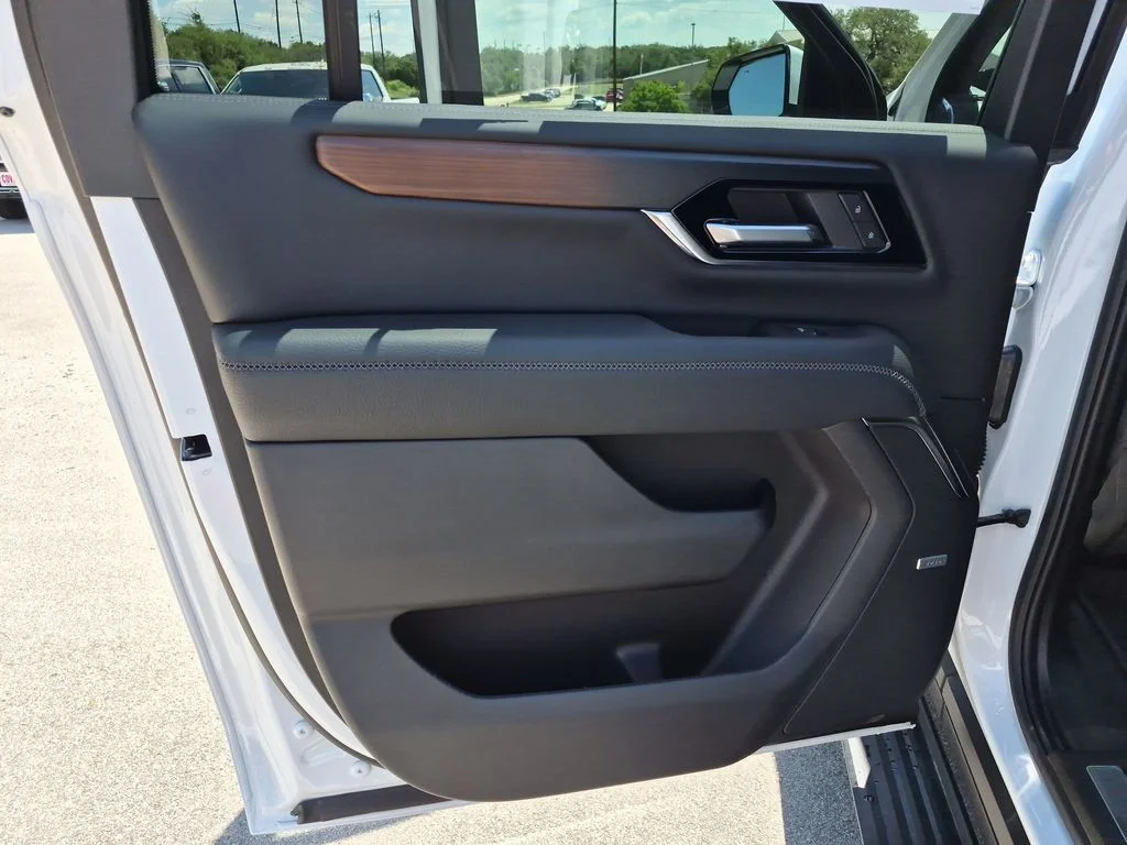 New 2026 White GMC Denali image 39
