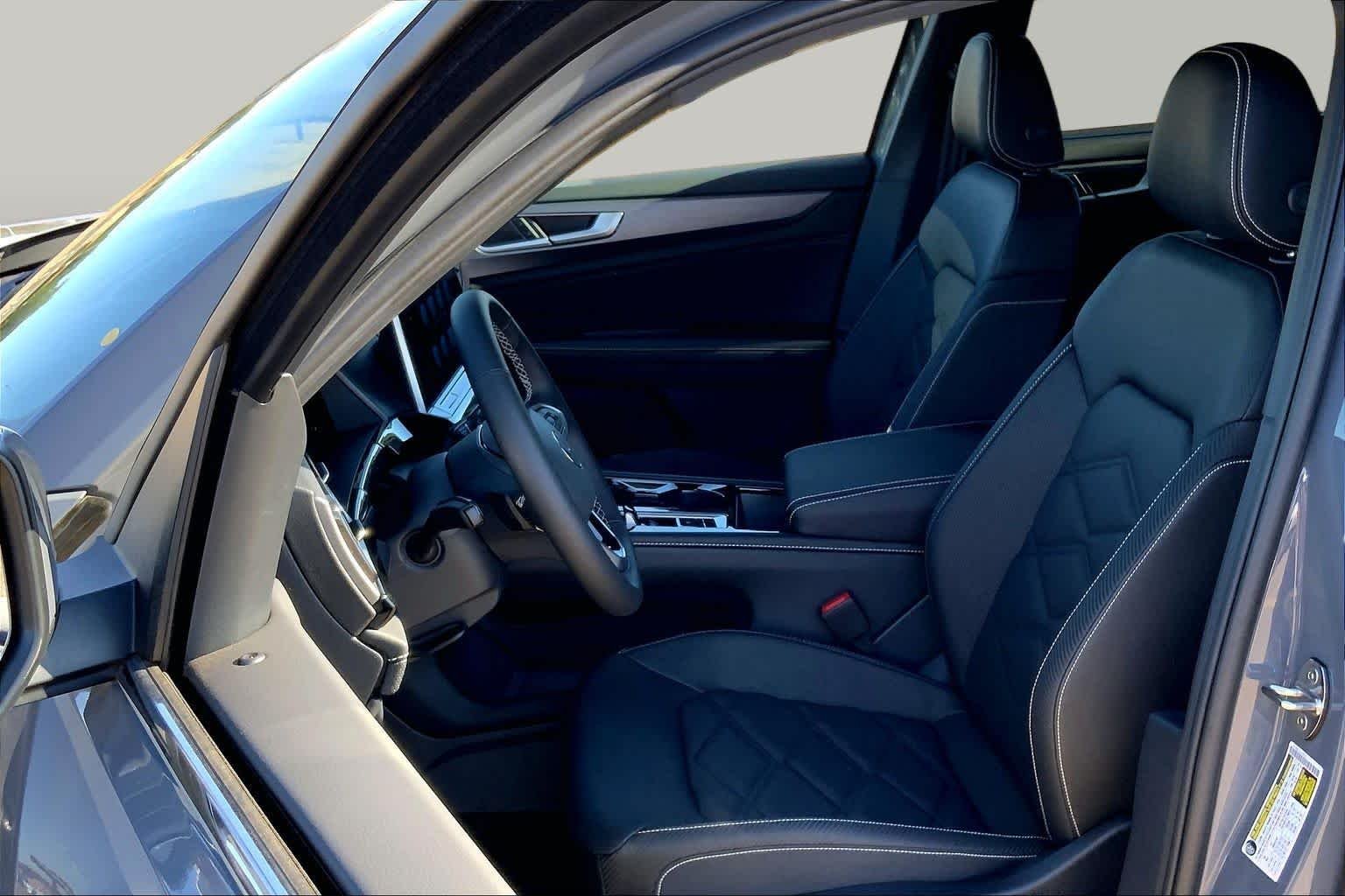 2026 Volkswagen Atlas Cross Sport SE w/Tech - Photo 9