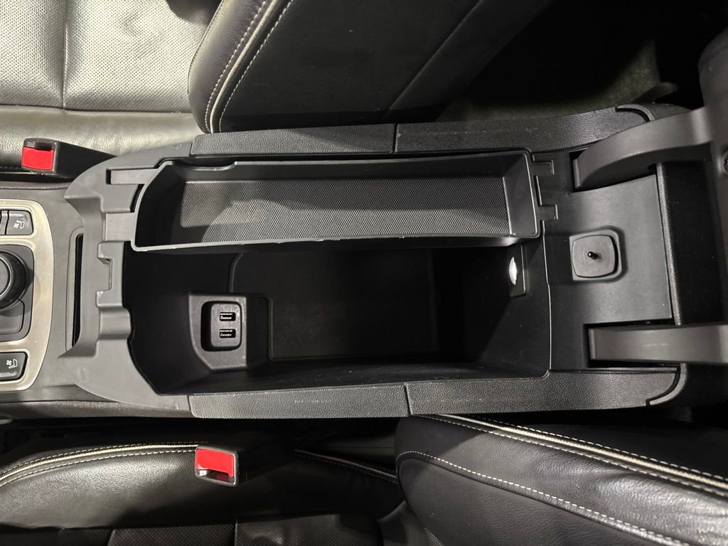Used 2018 Red GMC Denali image 30