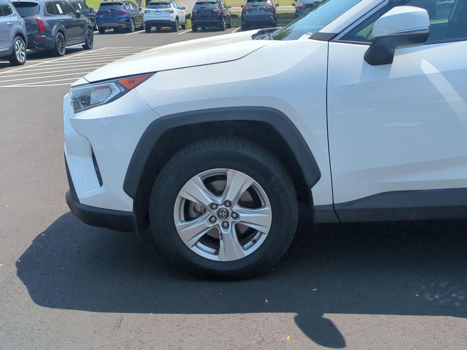Used 2020 Super White Toyota XLE image 24