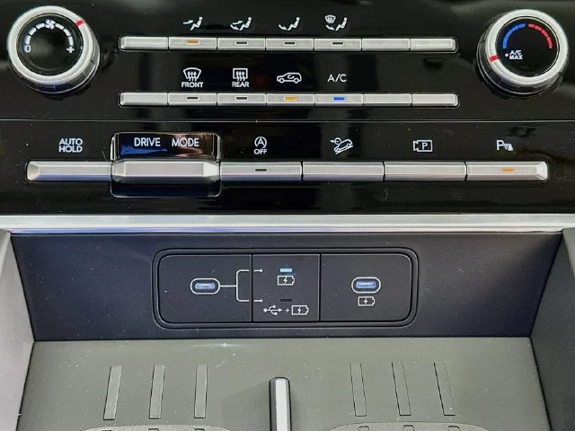 New 2027 Gray Hyundai SE image 17