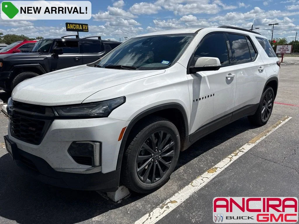 2022 Chevrolet Traverse FWD RS's photo
