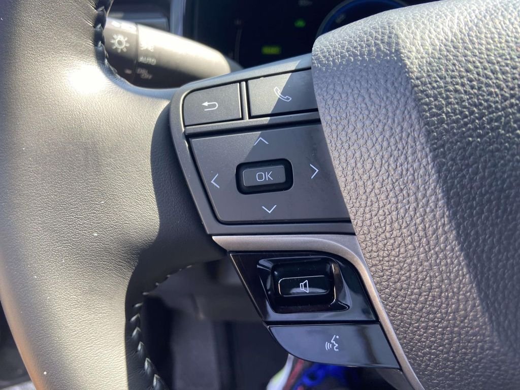 Used 2025 Gray Toyota SE image 33