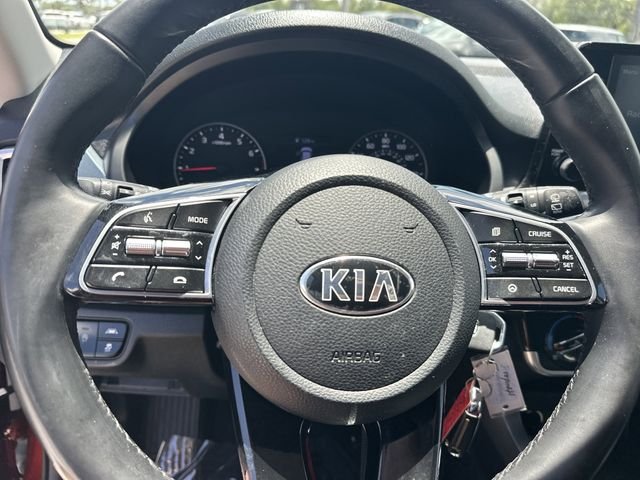 Used 2021 Orange Kia S image 16