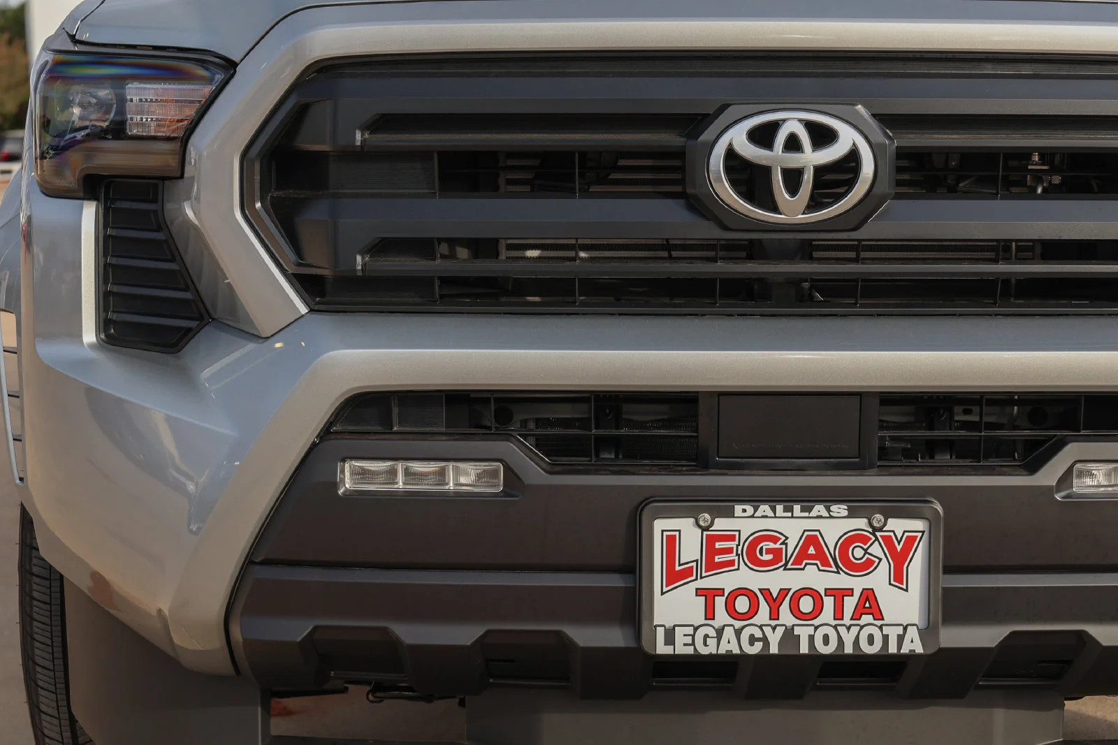 New 2026 Silver Toyota SR5 image 8