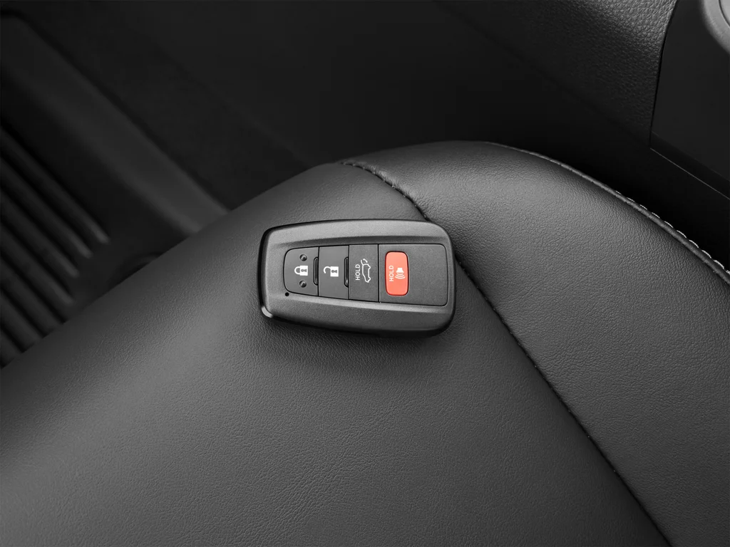 Used 2025 Silver Toyota XLE image 38