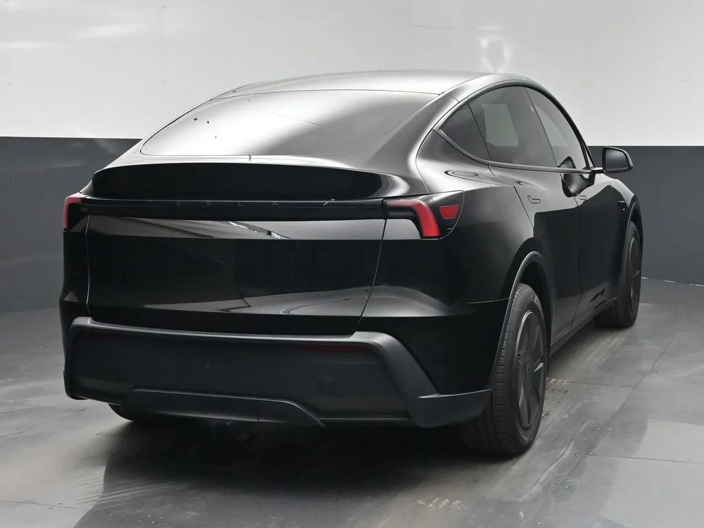 Used 2026 Black Tesla Premium image 11
