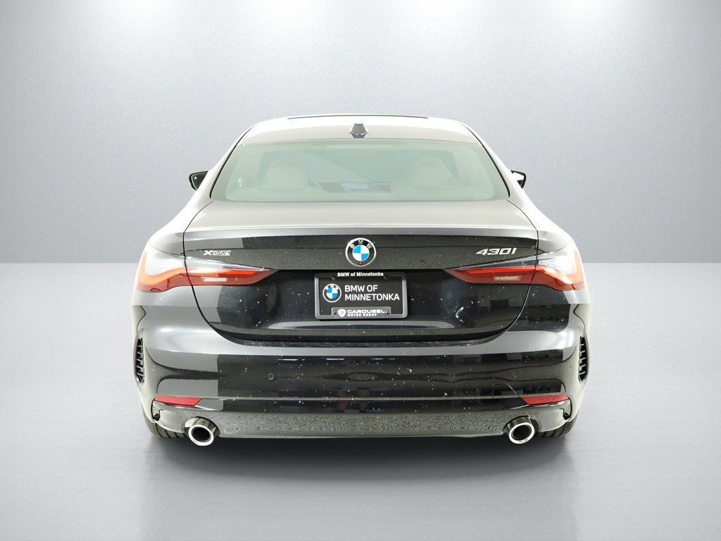 Used 2026 Black Sapphire Metallic BMW 430i xDrive image 10