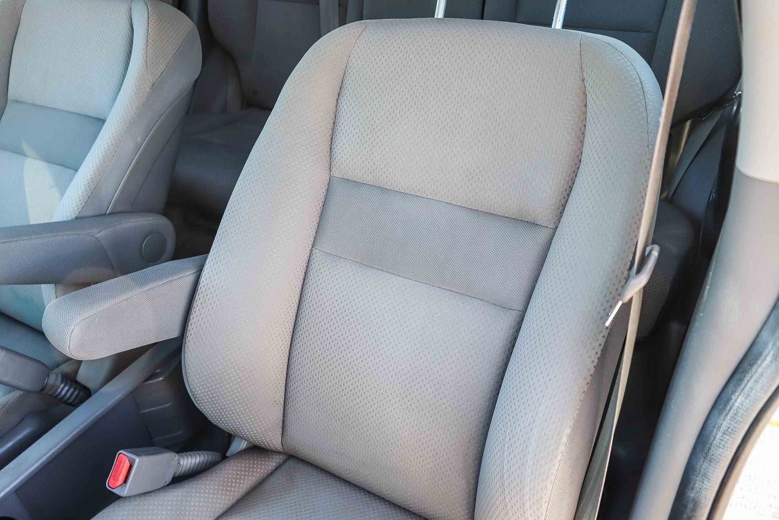 Used 2008 Taffeta White Honda LX image 28