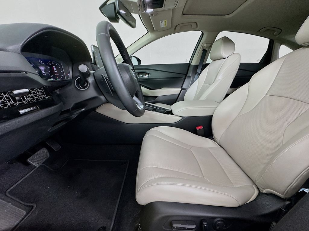2025 Honda Accord Hybrid Touring - Photo 28