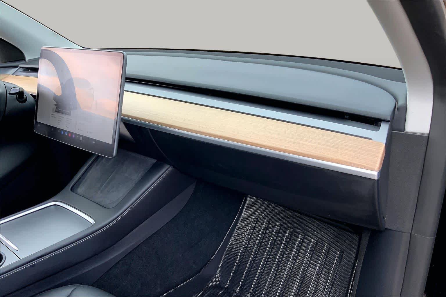 Used 2023 Pearl White Multi-Coat Tesla Long Range image 18