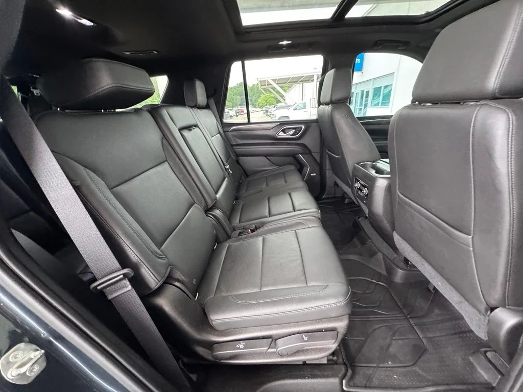 Used 2021 Gray Chevrolet LT image 25
