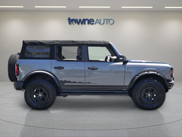 Used 2022 Carbonized Gray Metallic Ford Wildtrak image 9