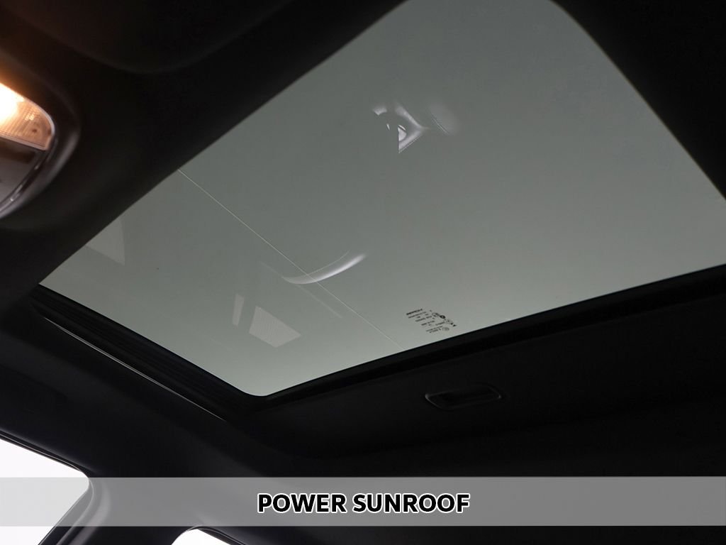 Used 2018 Black Jeep Limited image 4