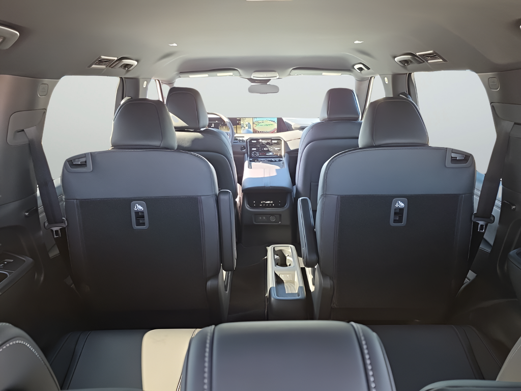 New 2026 White Nissan PRO-4X image 15