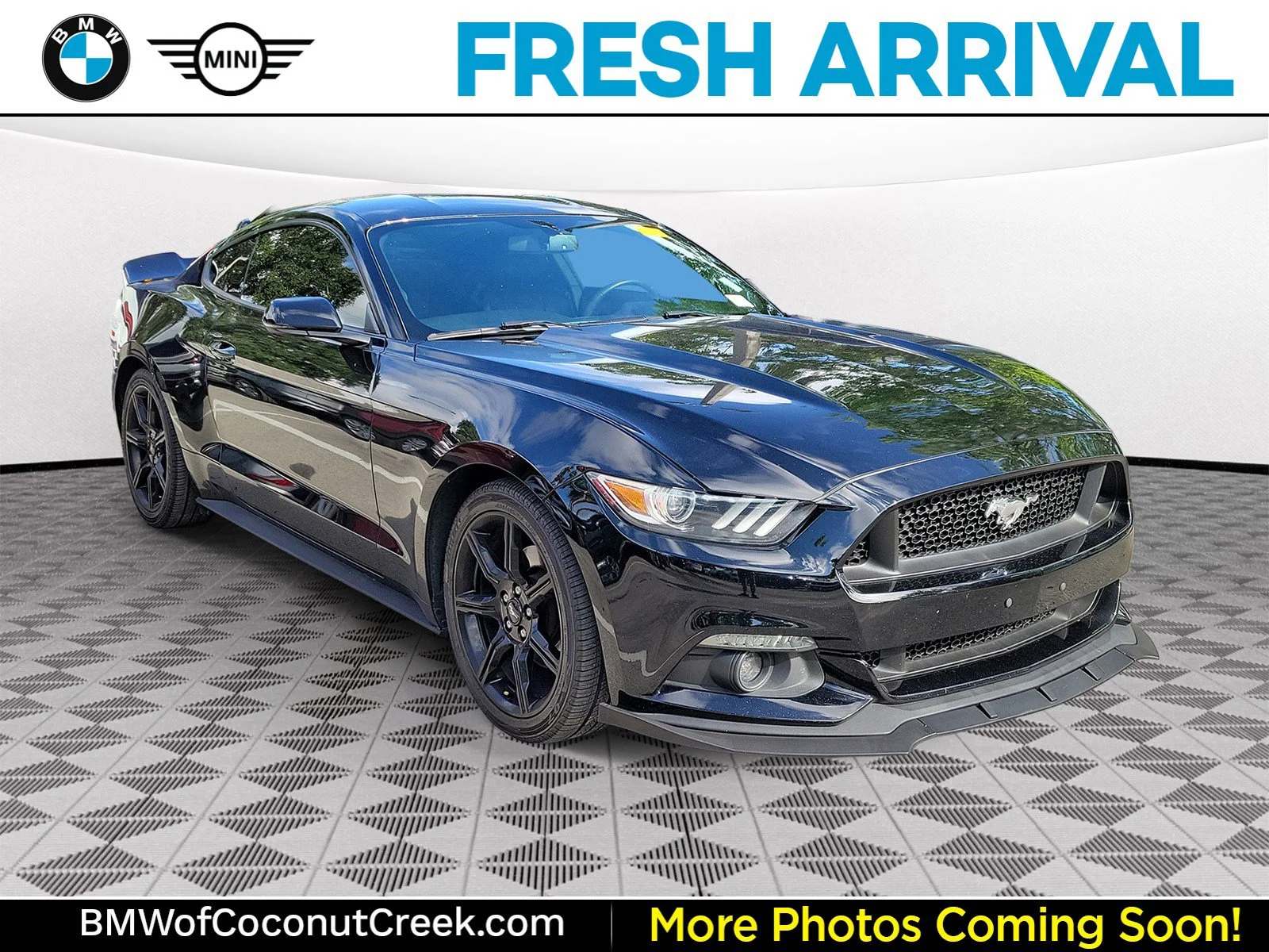 2016 Ford Mustang EcoBoost Coupe Premium's photo