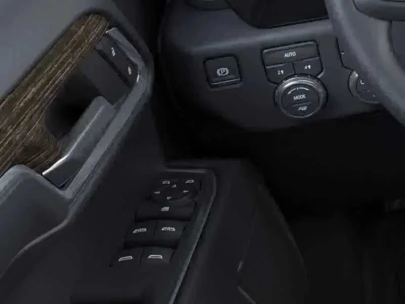 New 2026 Onyx Black GMC Elevation image 14