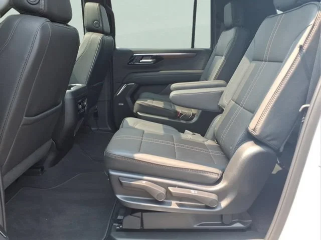 Used 2026 Polar White Tricoat Chevrolet High Country image 21