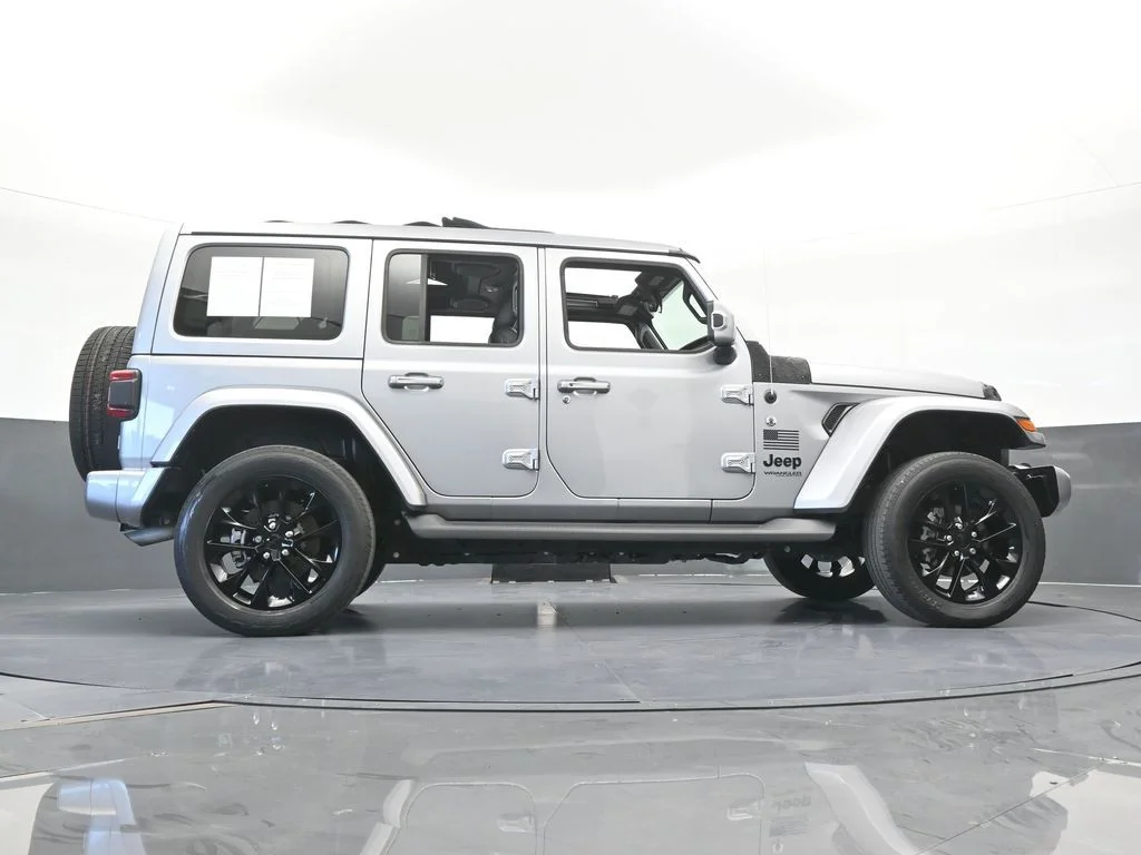 Used 2021 Billet Silver Metallic Clearcoat Jeep Unlimited Sahara High Altitude image 62
