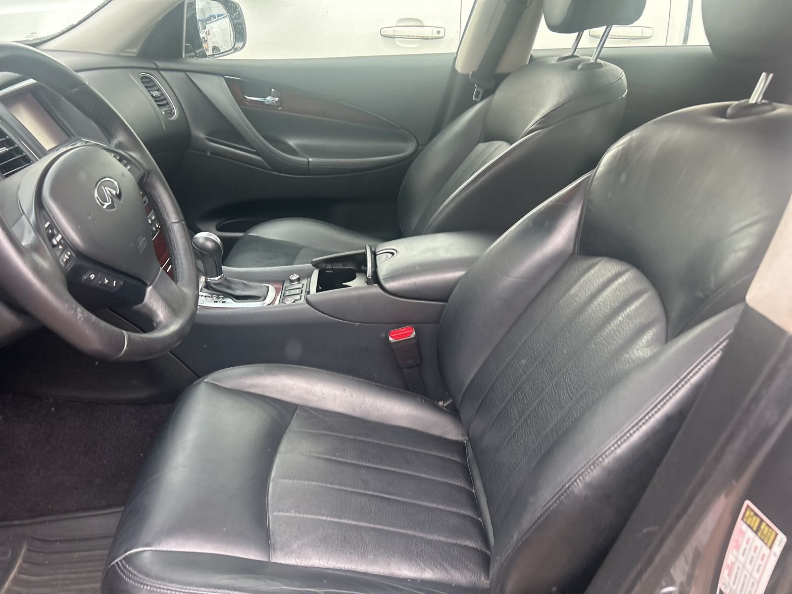 Used 2017 Gray INFINITI Base image 19