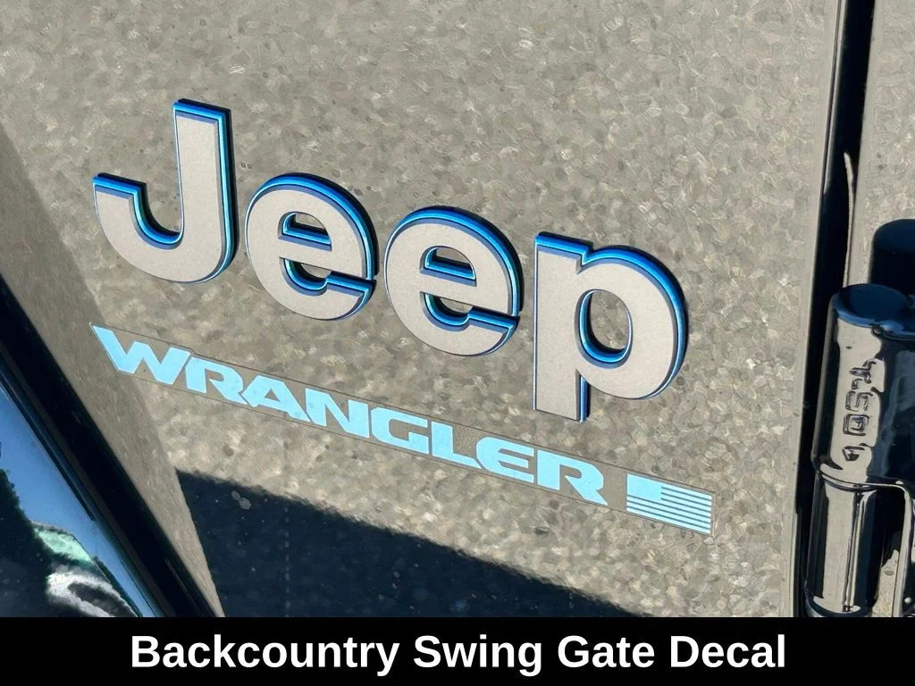 New 2025 Black Clear-Coat Exterior Paint Jeep Backcountry 4xe image 29