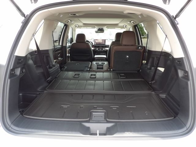 New 2026 Platinum White Pearl Honda Touring image 20