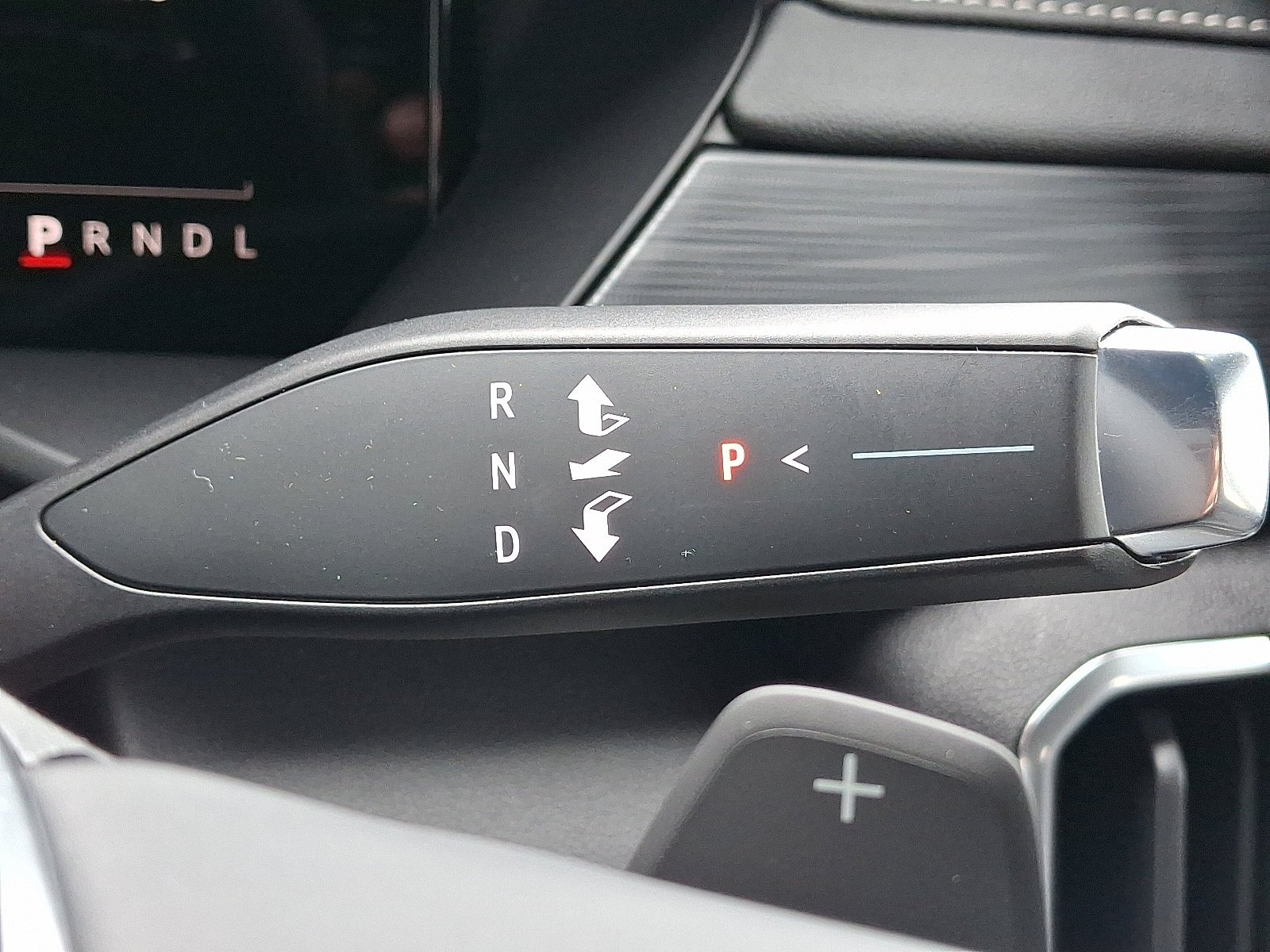 2026 GMC Acadia Elevation - Photo 9