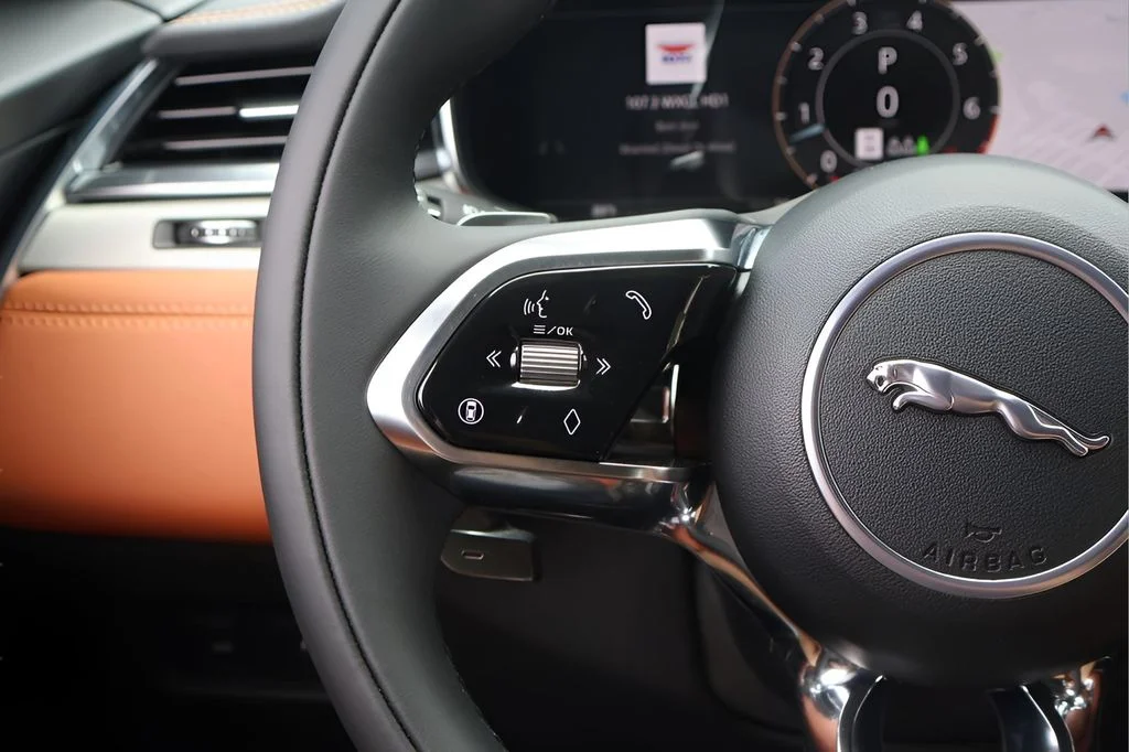 2026 Jaguar F-Pace R-Dynamic S - Photo 20