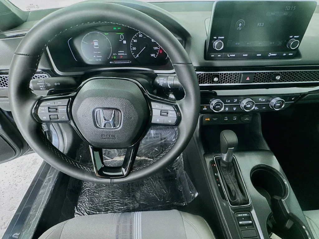 New 2027 Meteorite Gray Metallic Honda Hybrid image 17