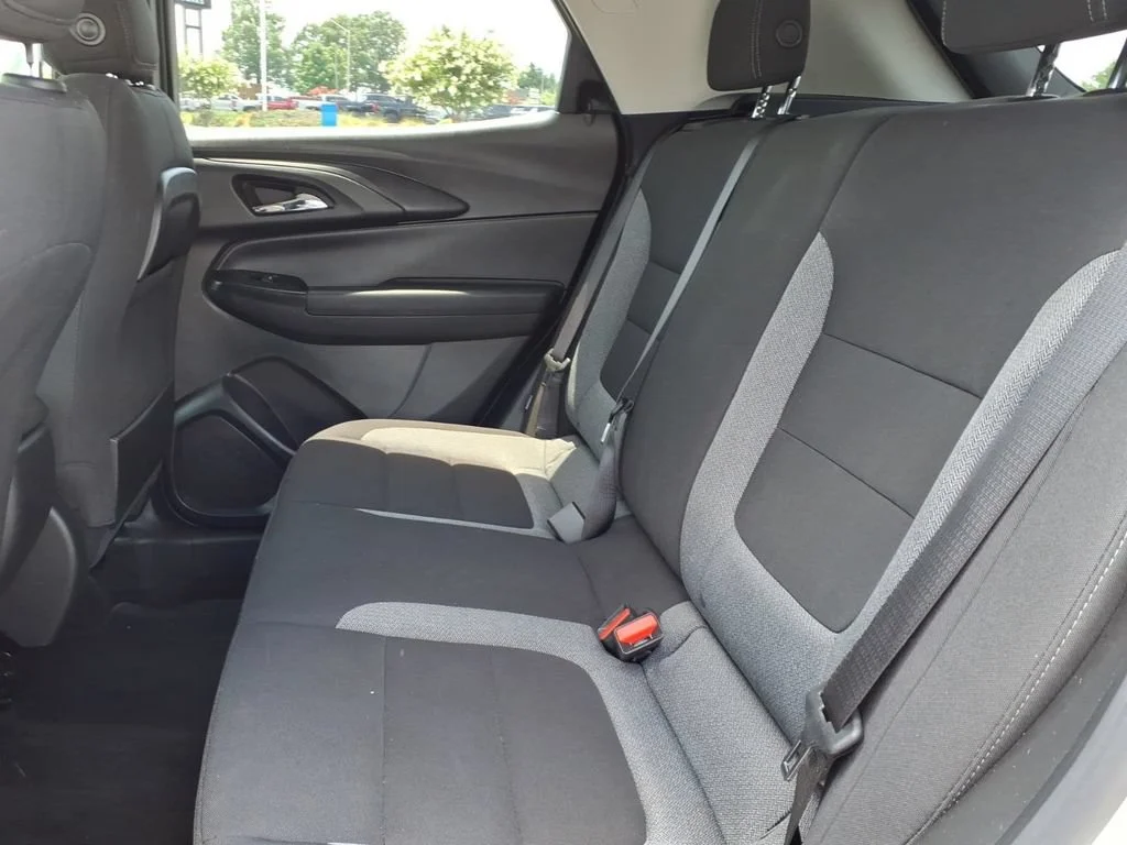 Used 2023 Sterling Gray Metallic Chevrolet LT image 20