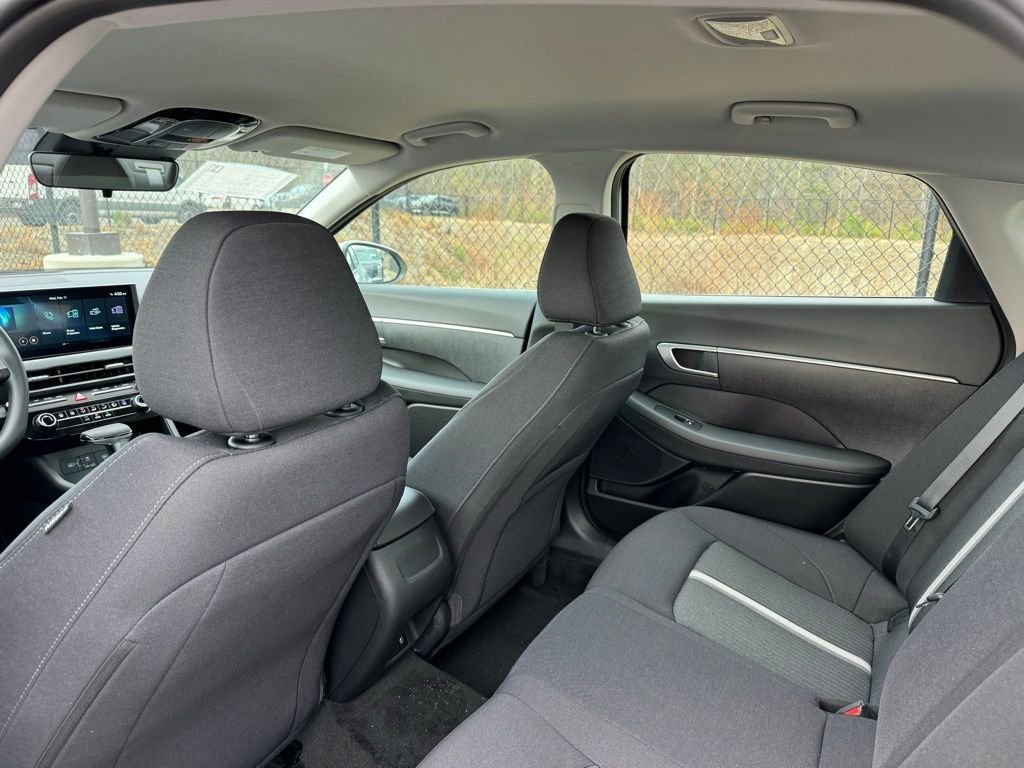 Used 2026 Silver Hyundai SE image 18