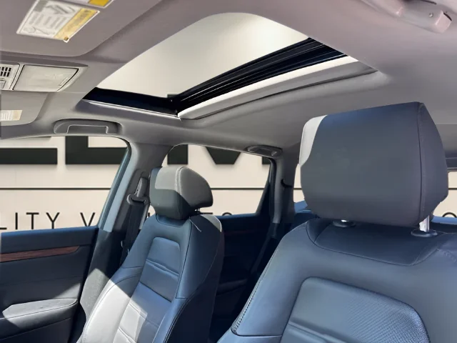 Used 2022 Gray Honda Touring image 9