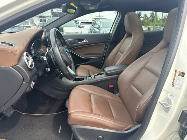 Used 2017 Cirrus White Mercedes-Benz GLA 250 image 15
